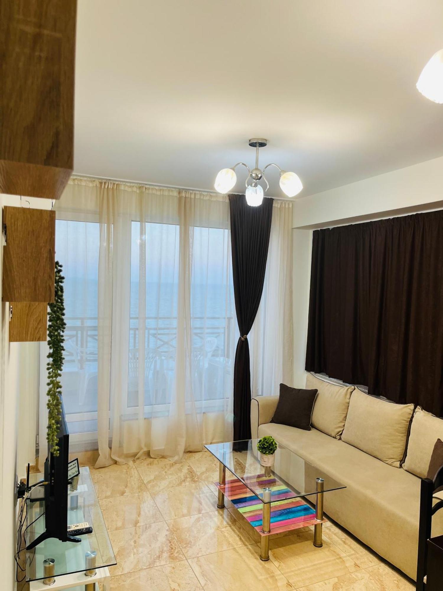 Апартаменты Golden Sea View New Поморие Экстерьер фото